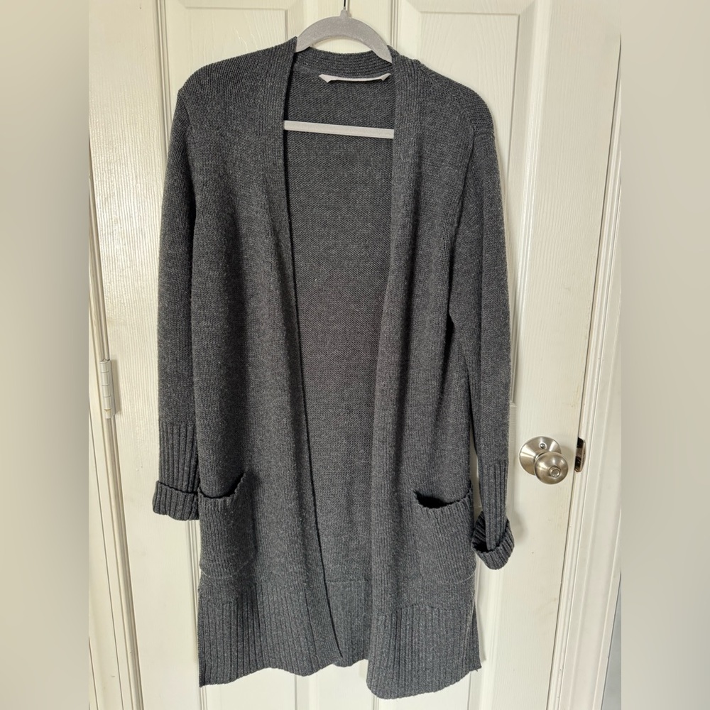 Athleta Charcoal Gray 100% Extra Fine Merino Wool Passage Cardigan Sweater Sz M